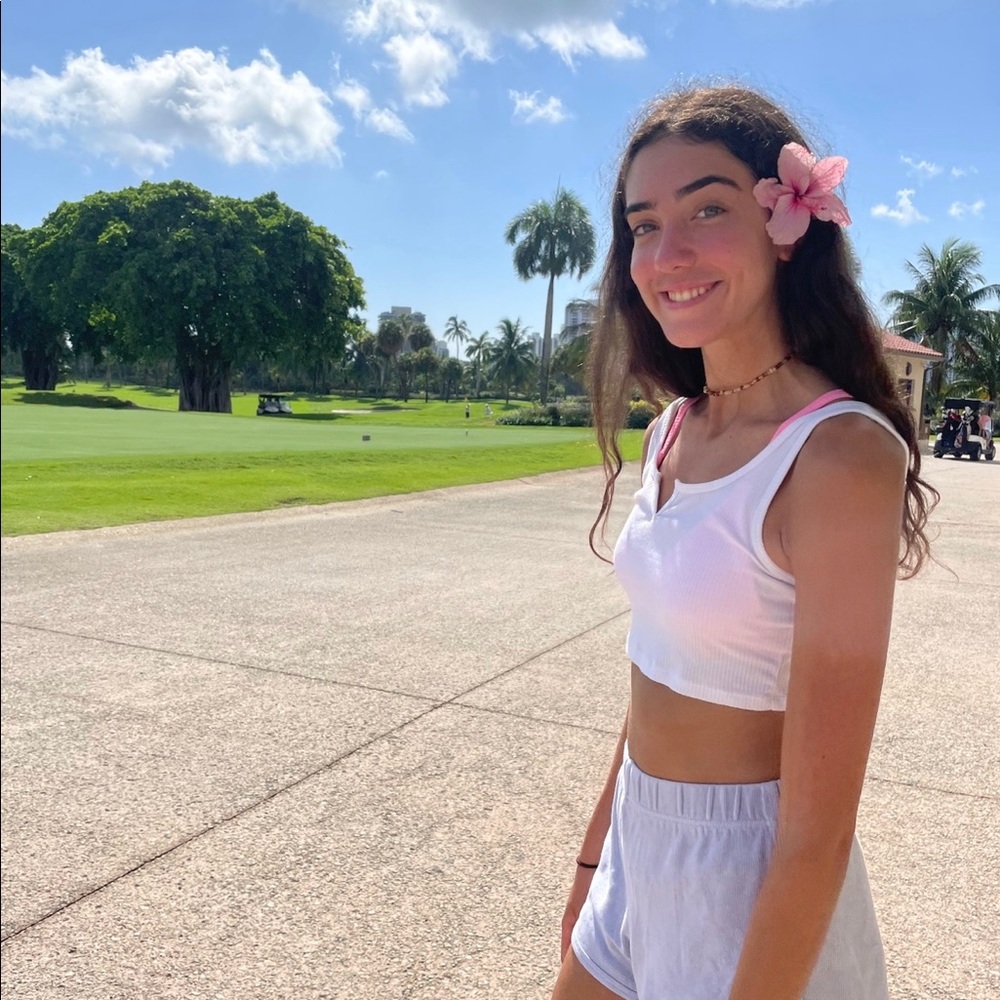 Meet your Posher, Gia